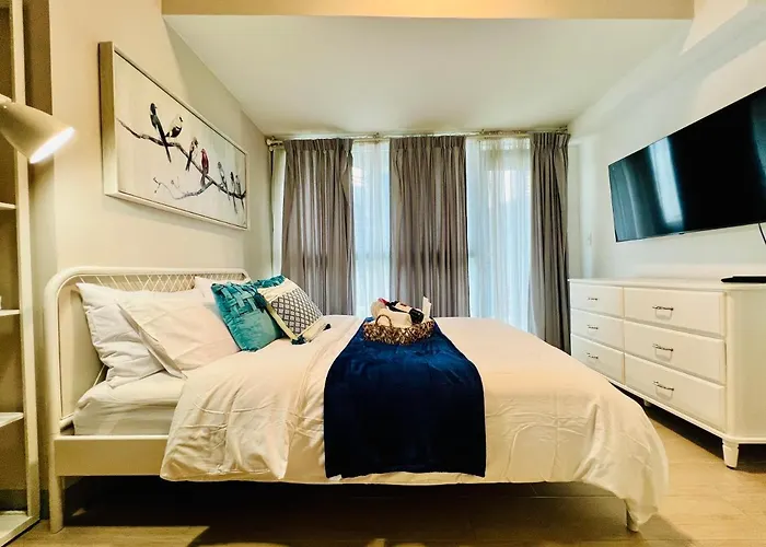 公寓 Bgc Cozy - Balcony, Pool, Wi-fi - 8 马尼拉