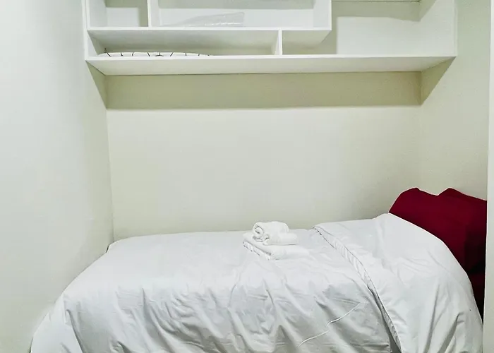 公寓 Bgc Cozy - Balcony, Pool, Wi-fi - 8 马尼拉