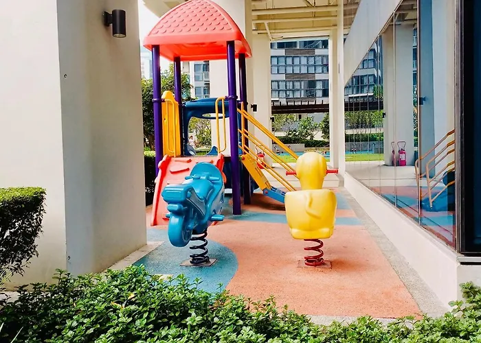 Bgc Cozy - Balcony, Pool, Wi-fi - 8 马尼拉